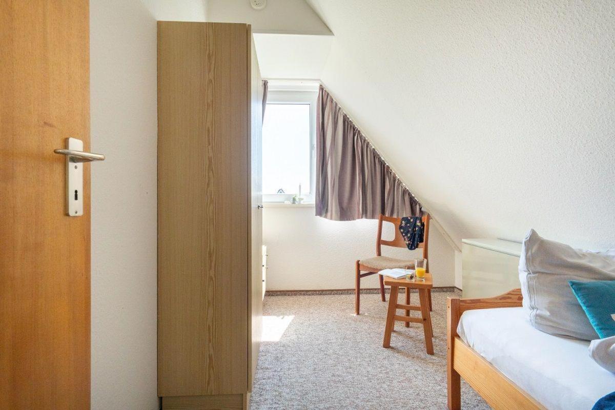Am-Hohen-Ufer-Reetdach-Haus-Ocean-Breeze-136 Villa Grossenbrode Ngoại thất bức ảnh