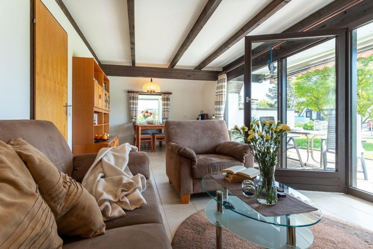 Am-Hohen-Ufer-Reetdach-Haus-Ocean-Breeze-136 Villa Grossenbrode Ngoại thất bức ảnh